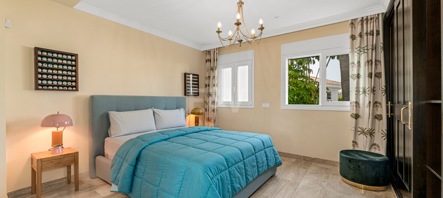 Elegant Villa with Frontline Golf Views in Guadalmina