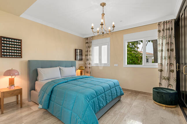 Elegancki Frontline Golf Villa z wyjątkowymi widokami na Golf Course w pierwszej lokalizacji