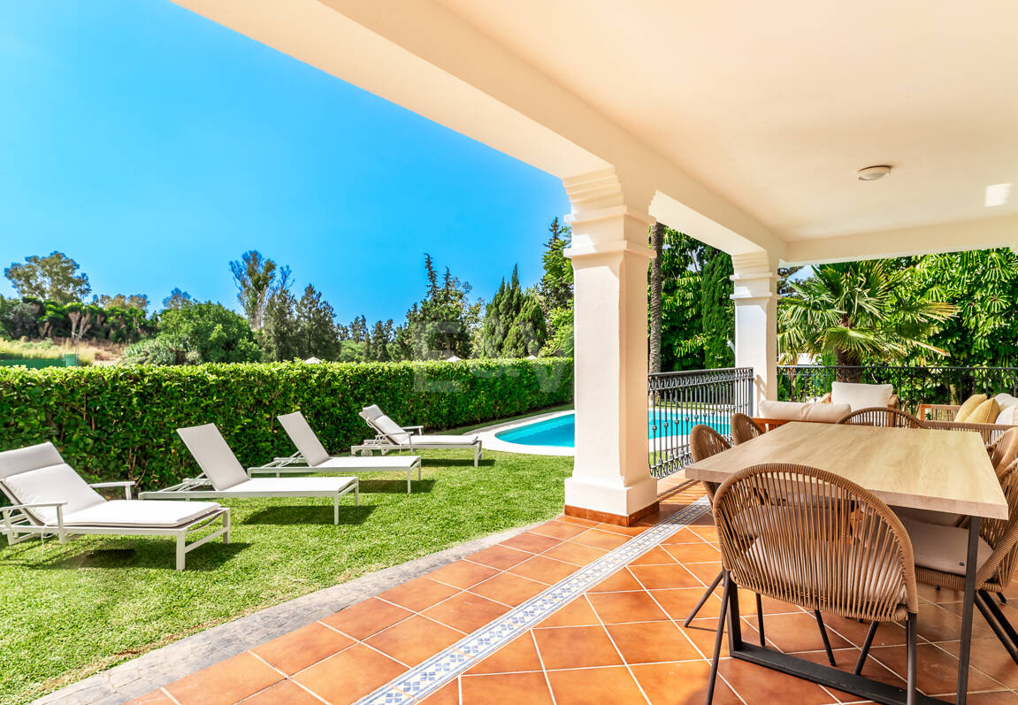 Elegancki Frontline Golf Villa z wyjątkowymi widokami na Golf Course w pierwszej lokalizacji