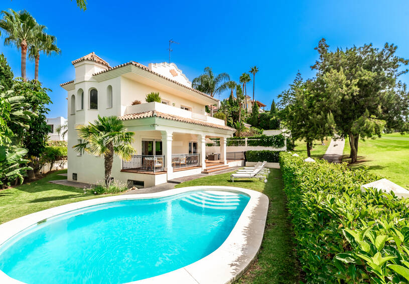 Elegancki Frontline Golf Villa z wyjątkowymi widokami na Golf Course w pierwszej lokalizacji