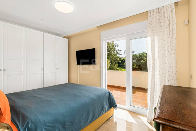 Elegancki Frontline Golf Villa z wyjątkowymi widokami na Golf Course w pierwszej lokalizacji