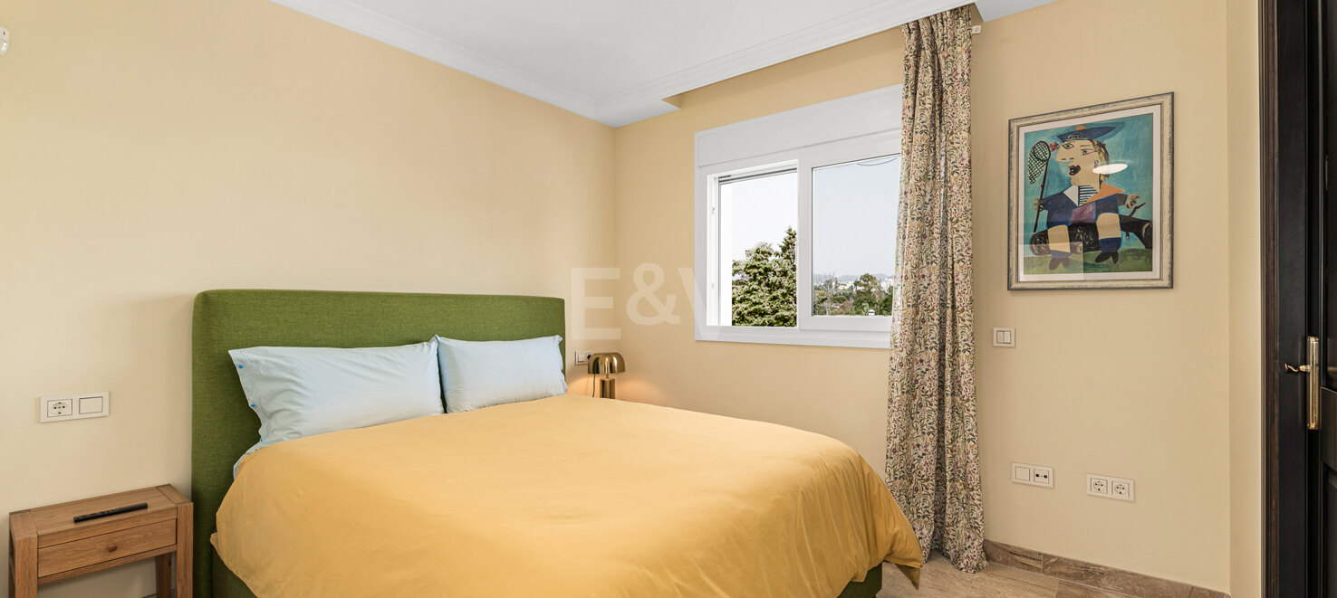 Elegant Villa with Frontline Golf Views in Guadalmina