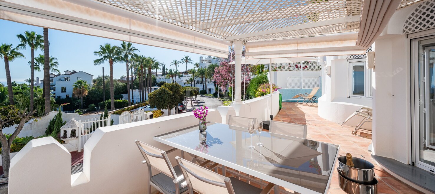 Precioso apartamento con impresionantes vistas al mar en Jardines Colgantes