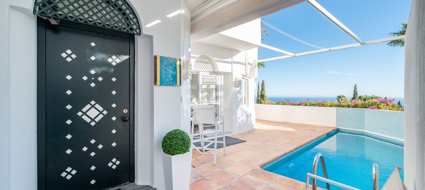 Precioso apartamento con impresionantes vistas al mar en Jardines Colgantes