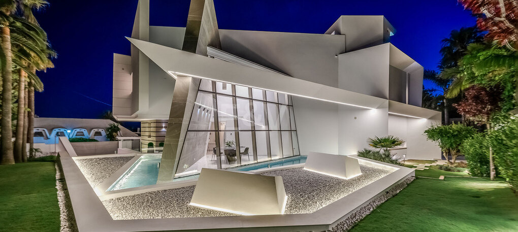 Front Line Los Monteros Beach State of the Art Masterpiece