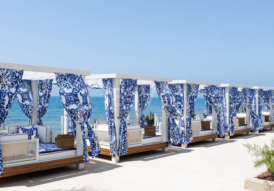 Frontline Beach State-of-the-Art Masterpiece