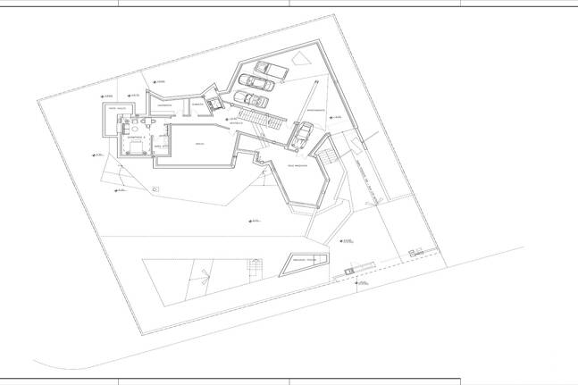 Frontline Beach State-of-the-Art Masterpiece