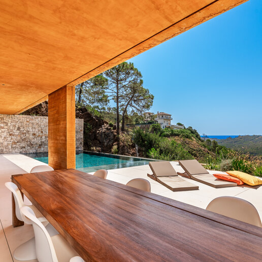Obra maestra arquitectónica de elegancia contemporánea