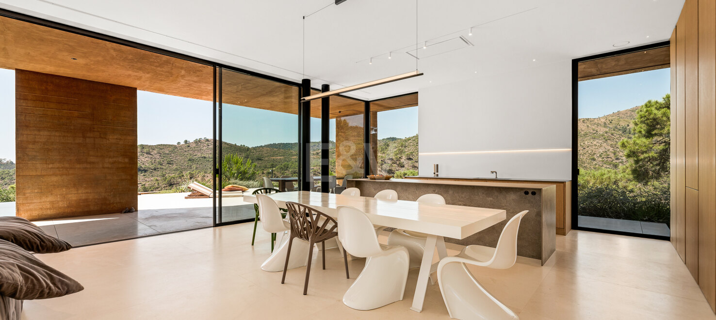 Obra maestra arquitectónica de elegancia contemporánea