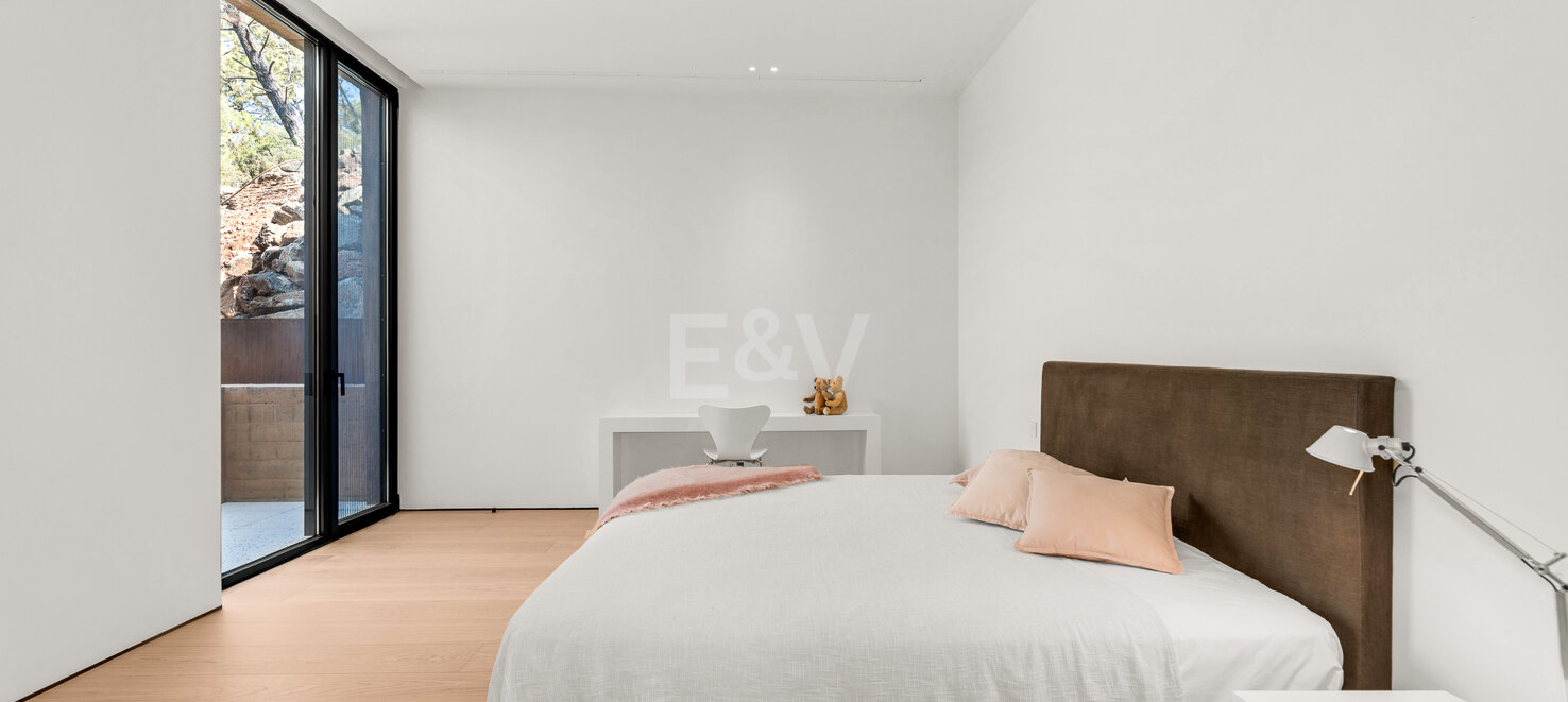 Obra maestra arquitectónica de elegancia contemporánea