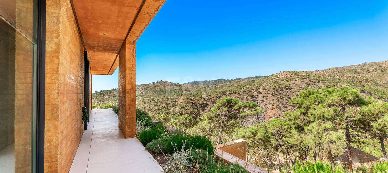 Architectural Masterpiece with Cutting-Edge Technology, Total Privacy and Panoramic Views