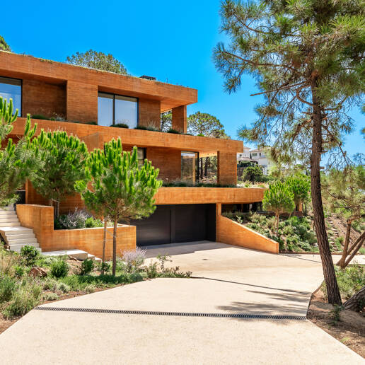 Architectural Masterpiece with Cutting-Edge Technology, Total Privacy and Panoramic Views