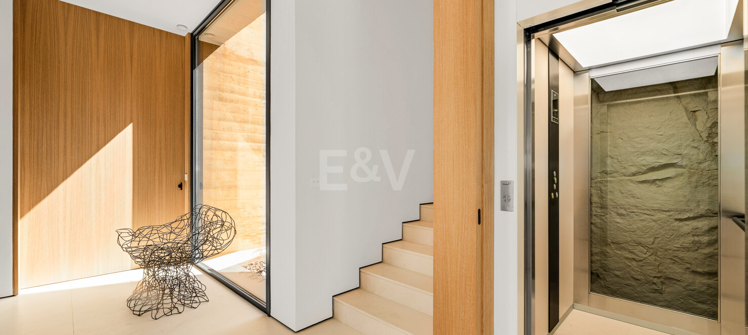 Obra maestra arquitectónica de elegancia contemporánea