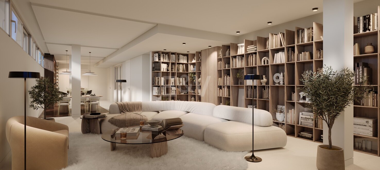 Spacious Apartment with Panoramic Views