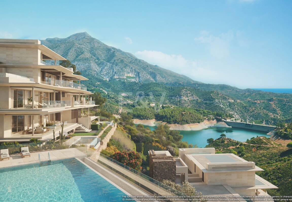 Großzügiges Luxusapartment mit Terrassenpool und Atemberaubendem Ausblick