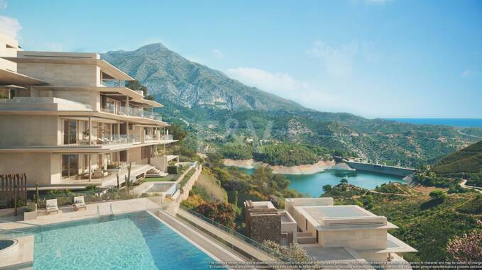 Super Garden Apartment with Private Pool and Panoramic Sea, Mountain and Lake Views
