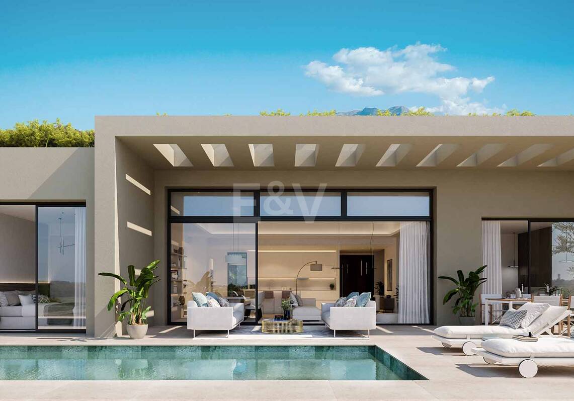 Villa moderna con vistas al mar en comunidad cerrada