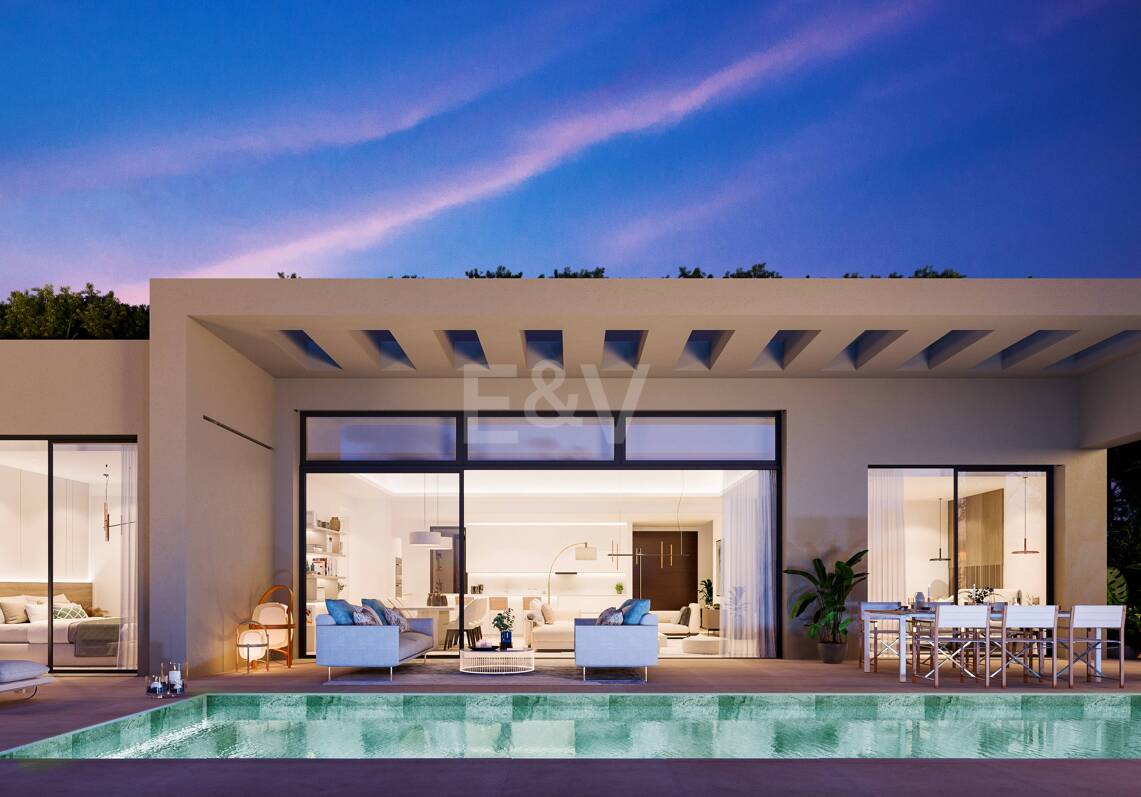 Villa moderna con vistas al mar en comunidad cerrada