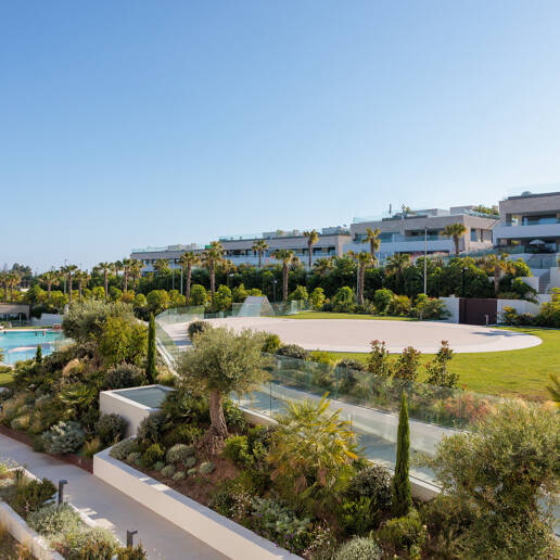 Sofisticado ático con vistas panorámicas en Epic by Fendi Casa Marbella
