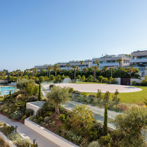 Sophisticated Penthouse with Panoramic Views in Epic by Fendi Casa Marbella