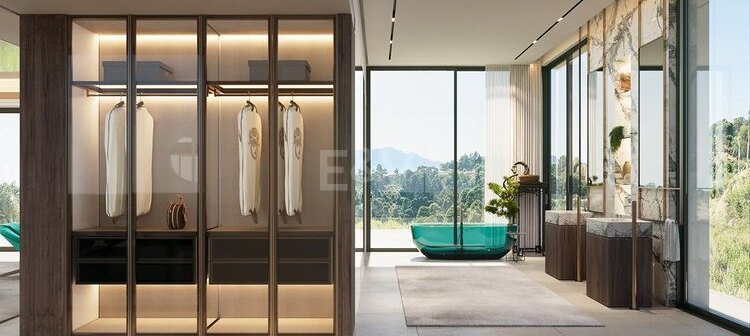 Frontline Golf Villa with Stunning Green Views