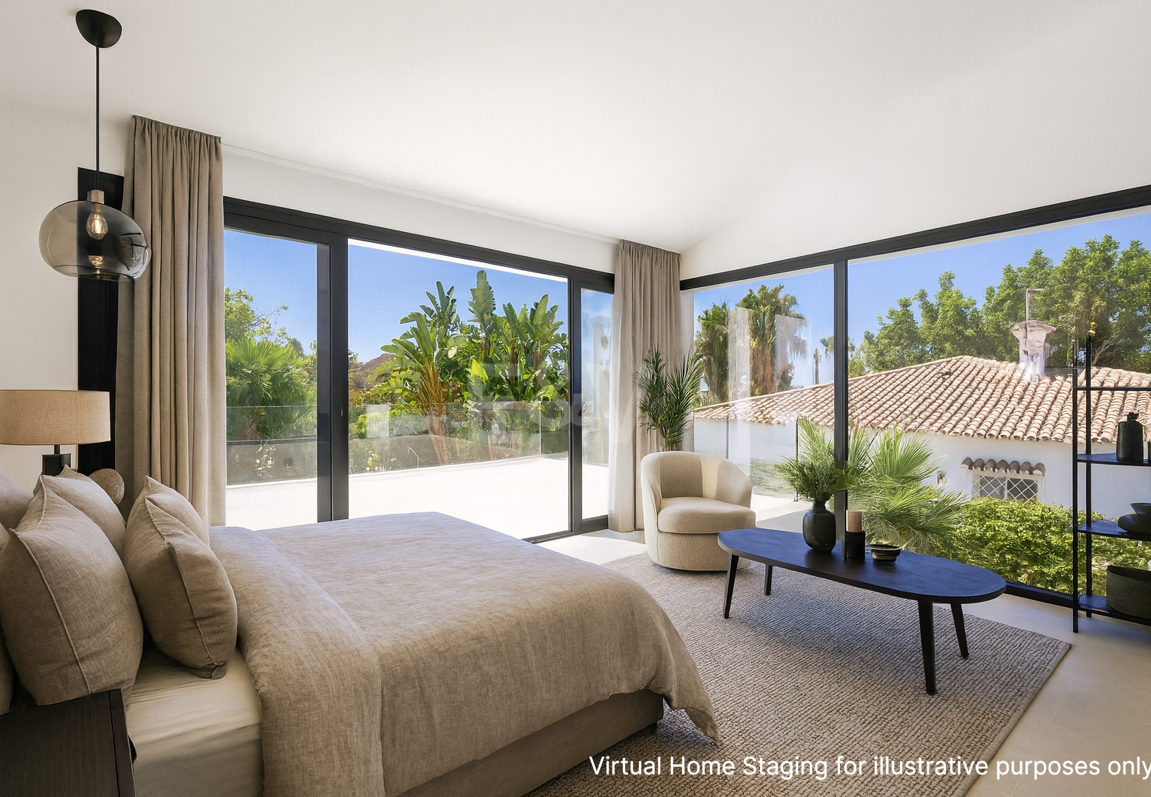 Villa elegante con piscina, jardín tropical y atractivo urbano