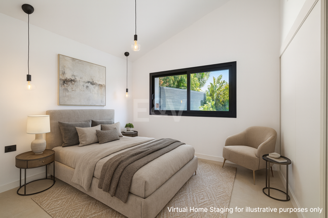 Villa elegante con piscina, jardín tropical y atractivo urbano