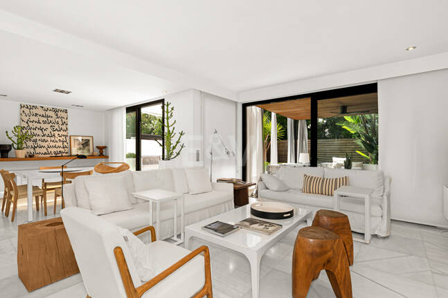 Maison de ville raffinée pour la vie de plage parfaite