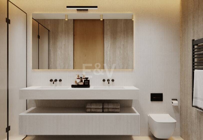 Iconic 3 Bedroom Penthouse with Rooftop Pool and Panoramic Solarium by Puente Romano