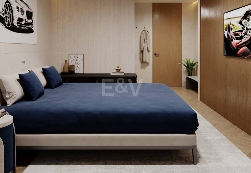 Iconic 3 Bedroom Penthouse with Rooftop Pool and Panoramic Solarium by Puente Romano