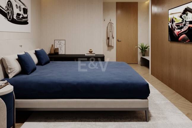 Iconic 3 Bedroom Penthouse with Rooftop Pool and Panoramic Solarium by Puente Romano