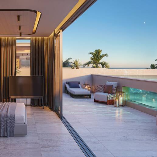 Ático Dúplex de 3 Dormitorios con Piscina Privada y Solárium Panorámico junto a Puente Romano