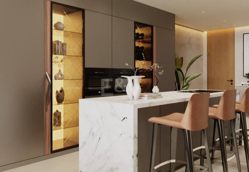 Iconic 3 Bedroom Penthouse with Rooftop Pool and Panoramic Solarium by Puente Romano