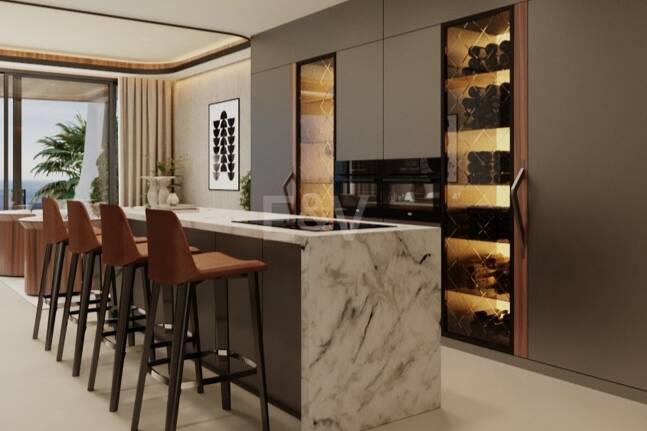 Iconic 3 Bedroom Penthouse with Rooftop Pool and Panoramic Solarium by Puente Romano