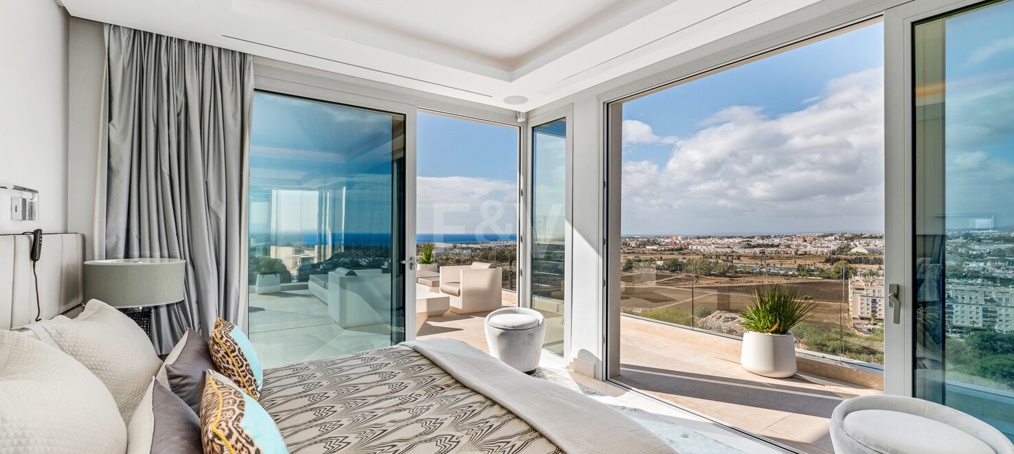 Elegant Exclusive Villa in Nueva Andalucia