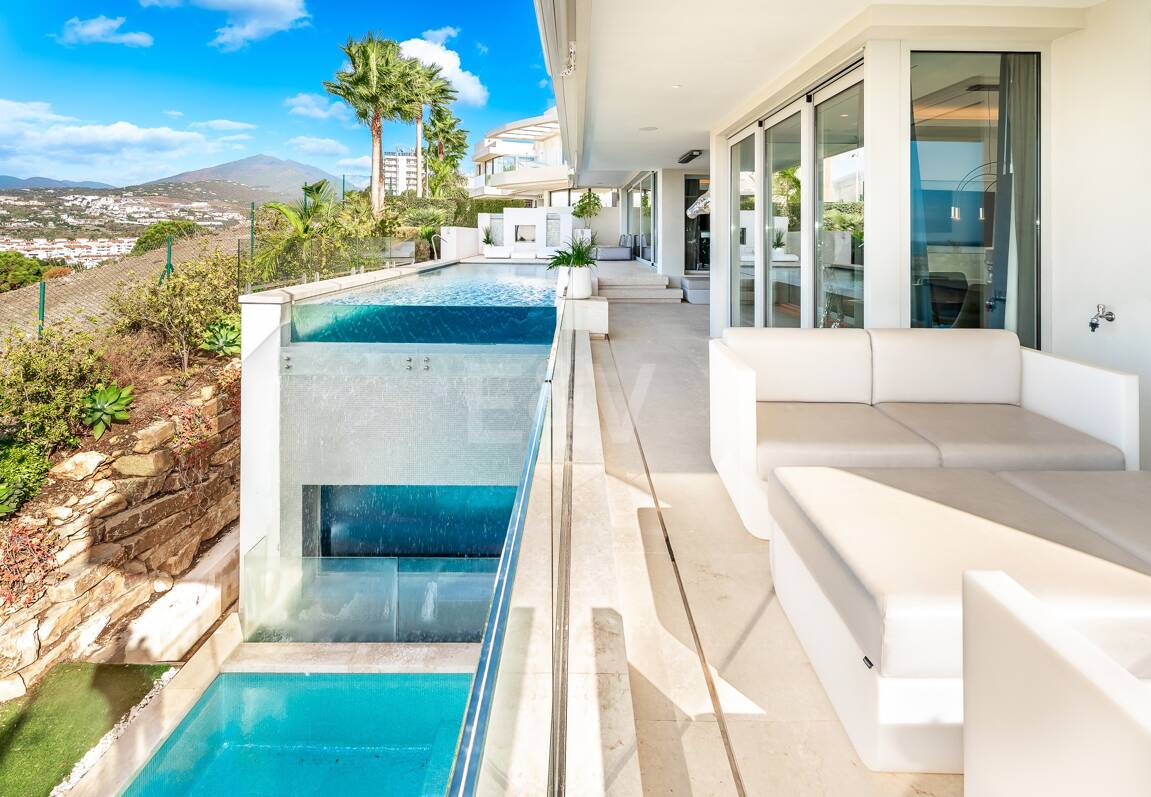 Exclusive Newly Built Villa with Two Pools and Open Coastal Views