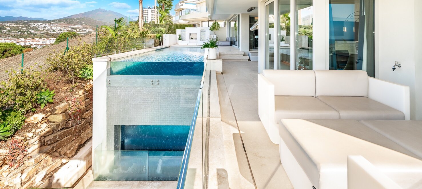 Elegant Exclusive Villa in Nueva Andalucia