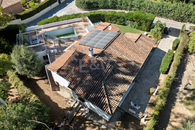 Andalusian Home with Potential in La Merced