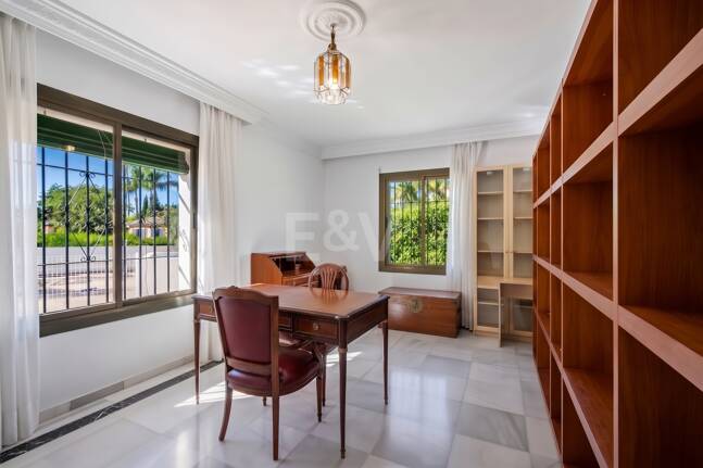 Andalusian Home with Potential in La Merced
