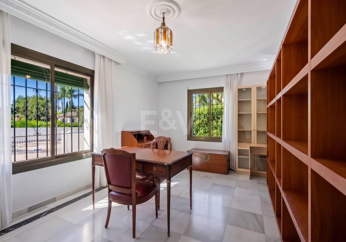 Andalusian Home with Potential in La Merced