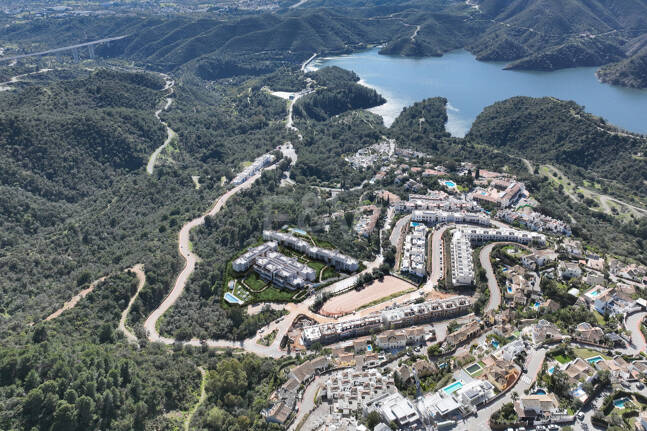 Exklusive 2-Schlafzimmer-Wohnungen mit Blick auf den See und die Berge