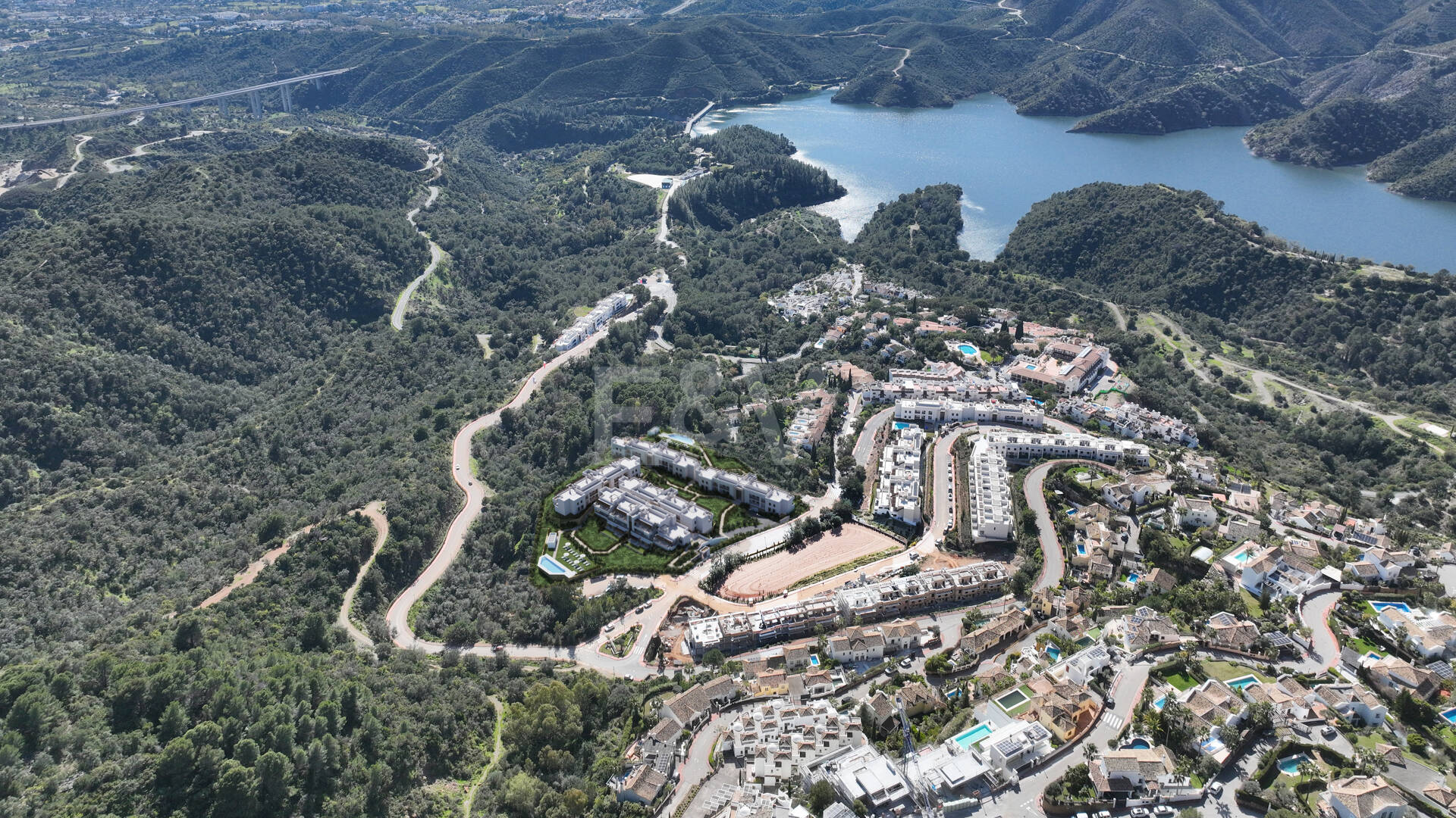 Exklusive 2-Schlafzimmer-Wohnungen mit Blick auf den See und die Berge