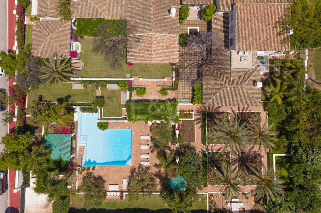 Timeless Marbella Colonial Villa in Sierra Blanca with Panoramic Sea Views