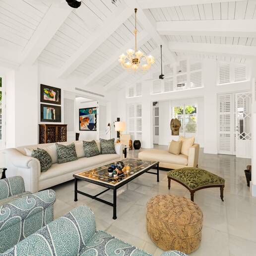 Timeless Marbella Colonial Villa in Sierra Blanca with Panoramic Sea Views