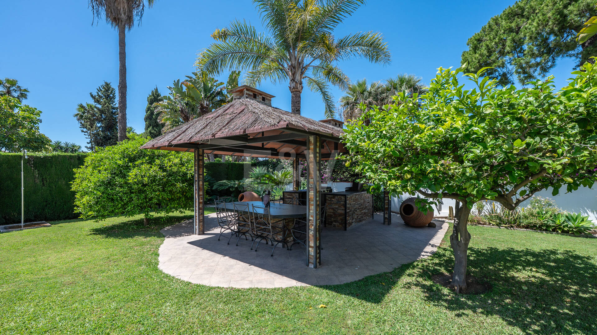 Encantadora villa mediterránea en La Carolina a poca distancia de Marbella Club y la playa