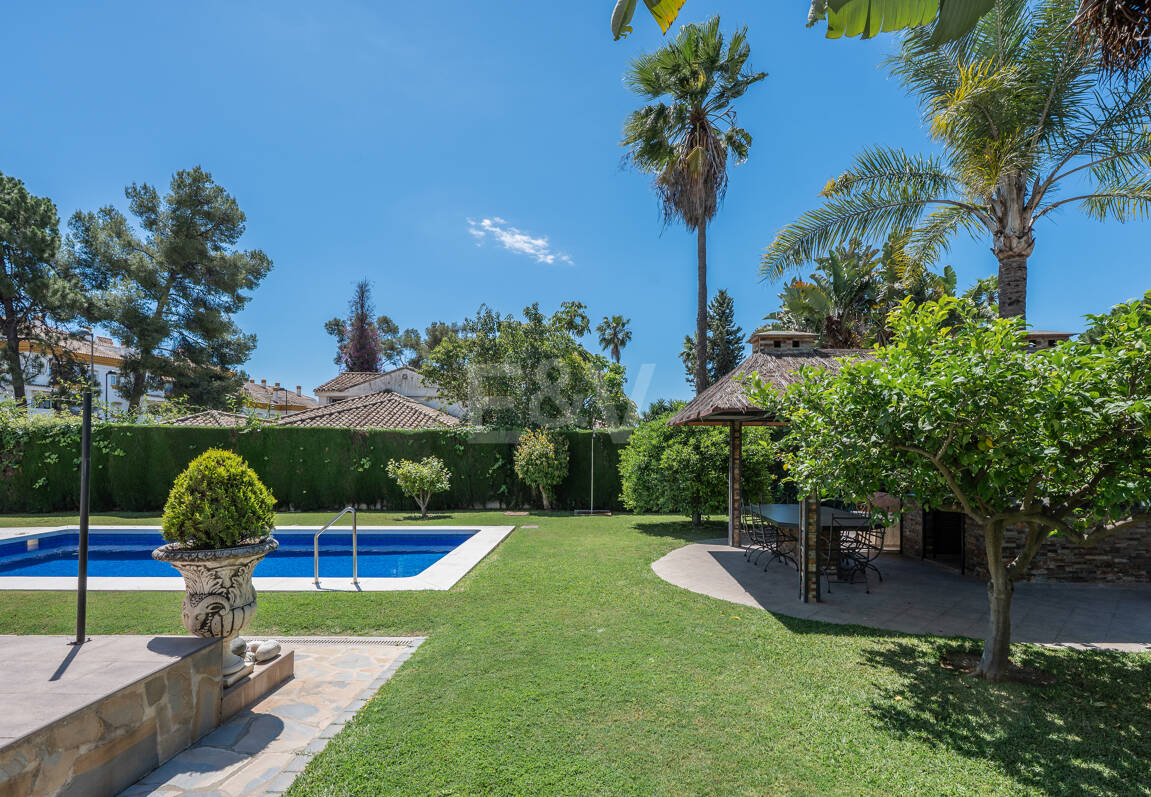 Encantadora villa mediterránea en La Carolina a poca distancia de Marbella Club y la playa