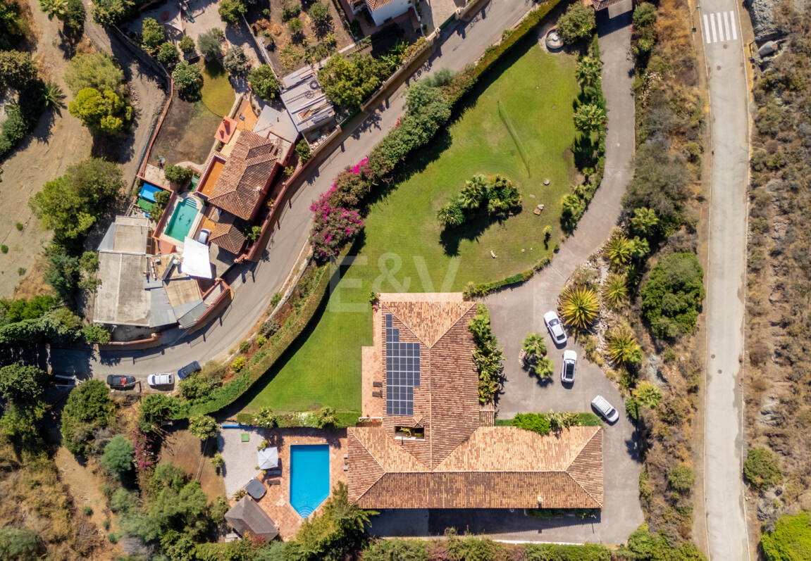 Villa till salu i Los Arqueros, Benahavis