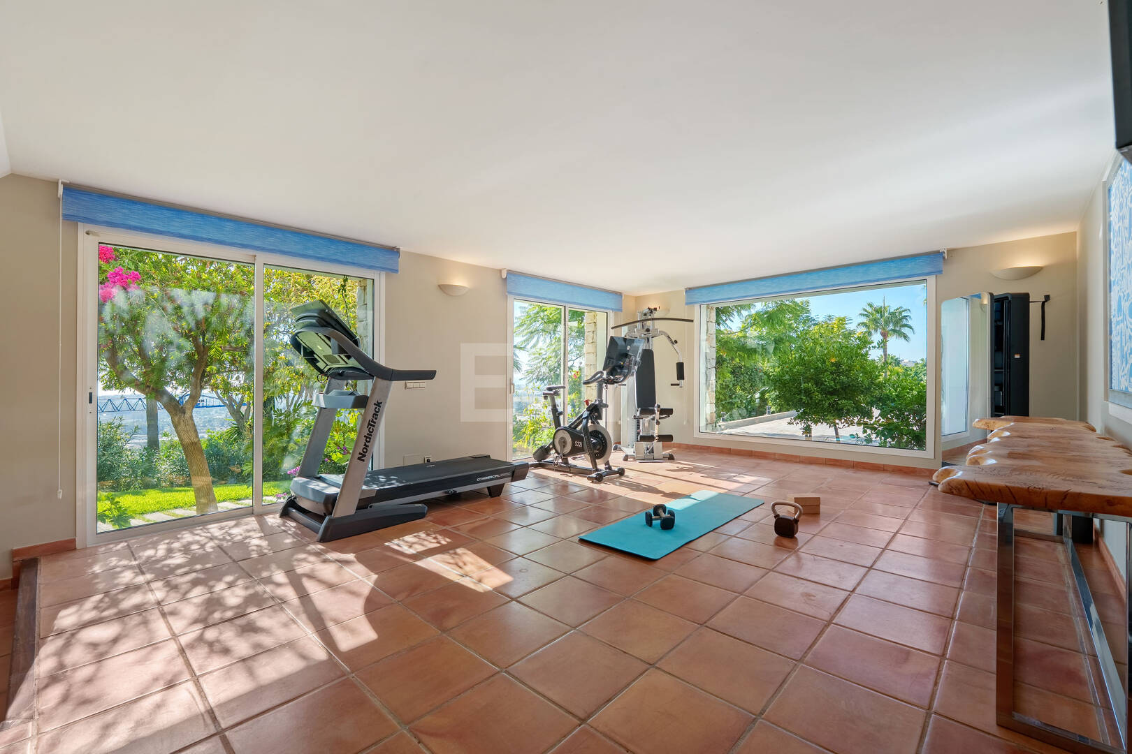 Villa till salu i Los Arqueros, Benahavis