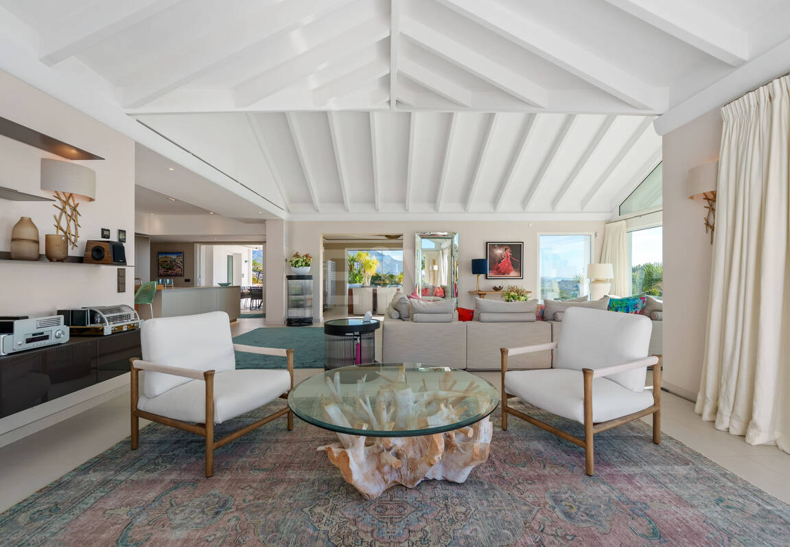 Villa till salu i Los Arqueros, Benahavis
