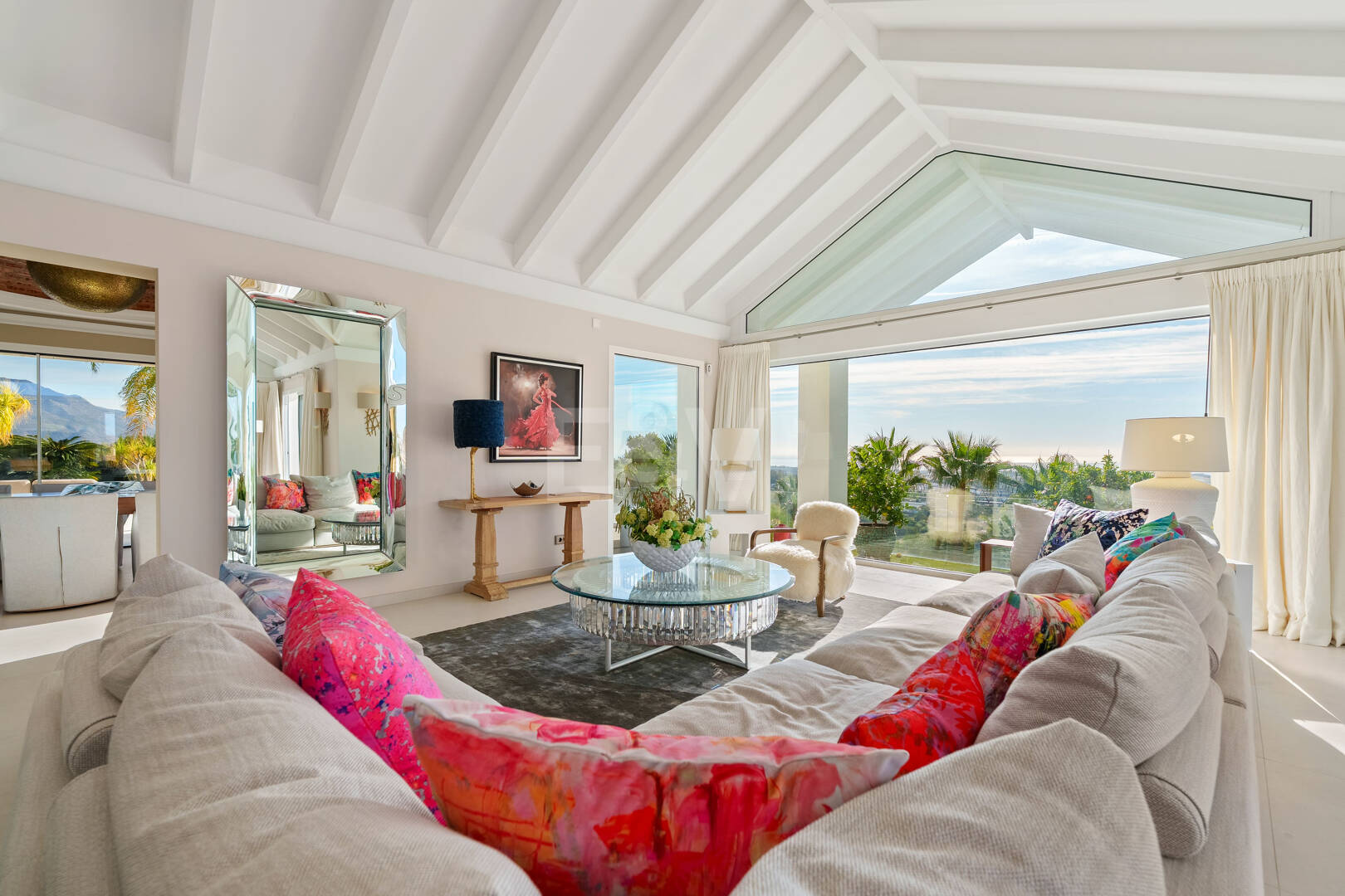 Villa till salu i Los Arqueros, Benahavis